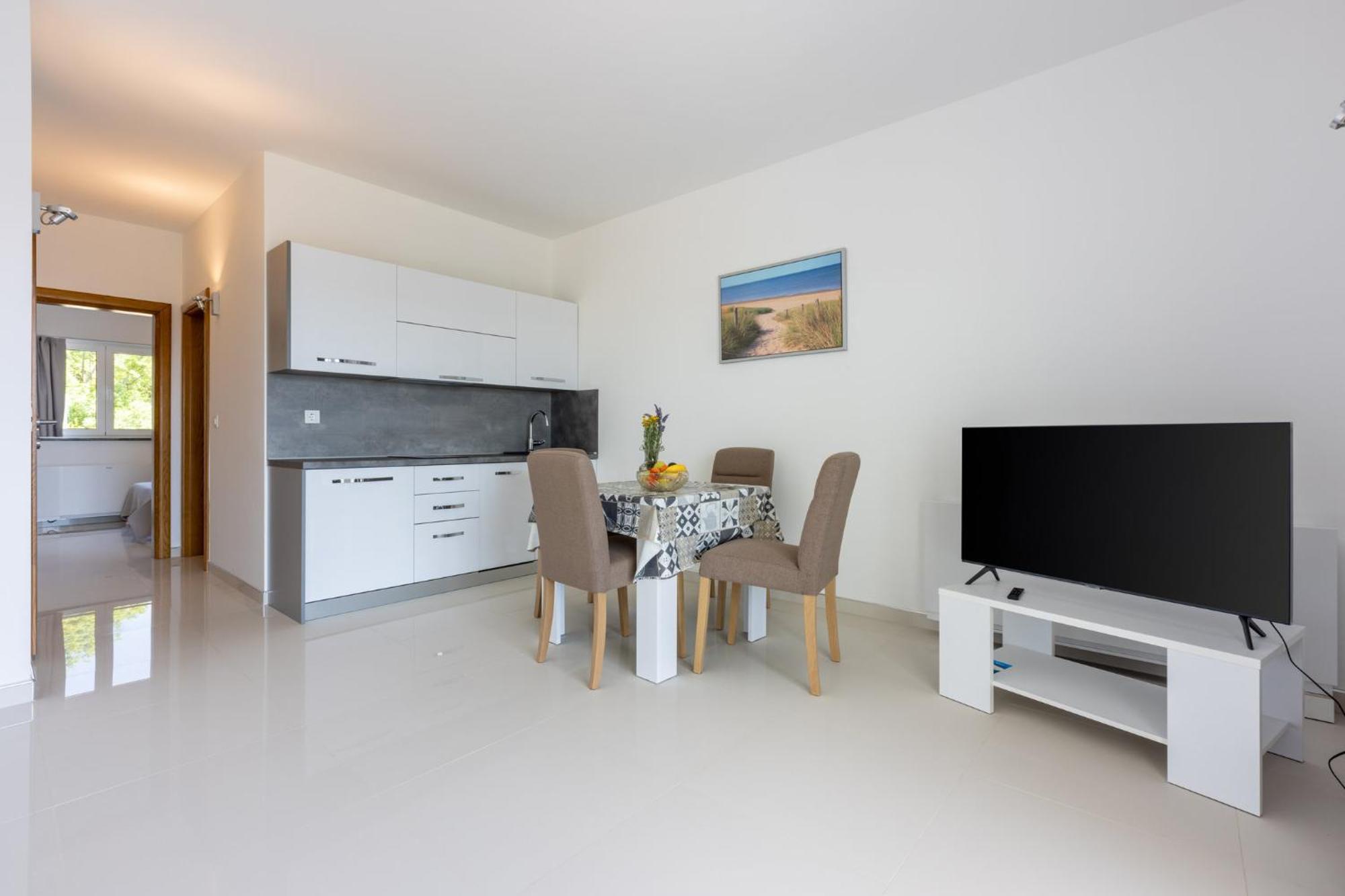 Apartments Sunshine E Crikvenica Ngoại thất bức ảnh