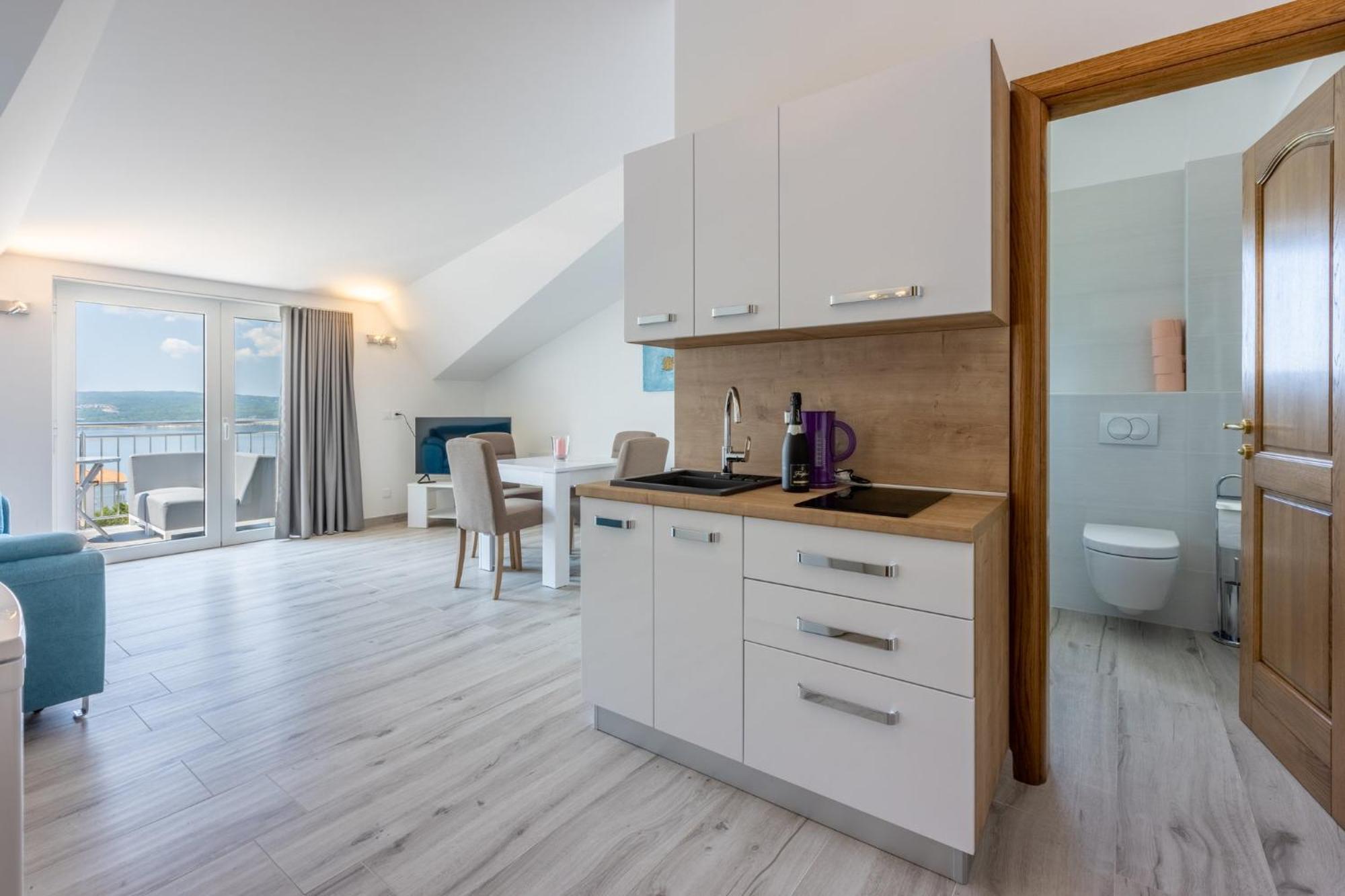 Apartments Sunshine E Crikvenica Ngoại thất bức ảnh