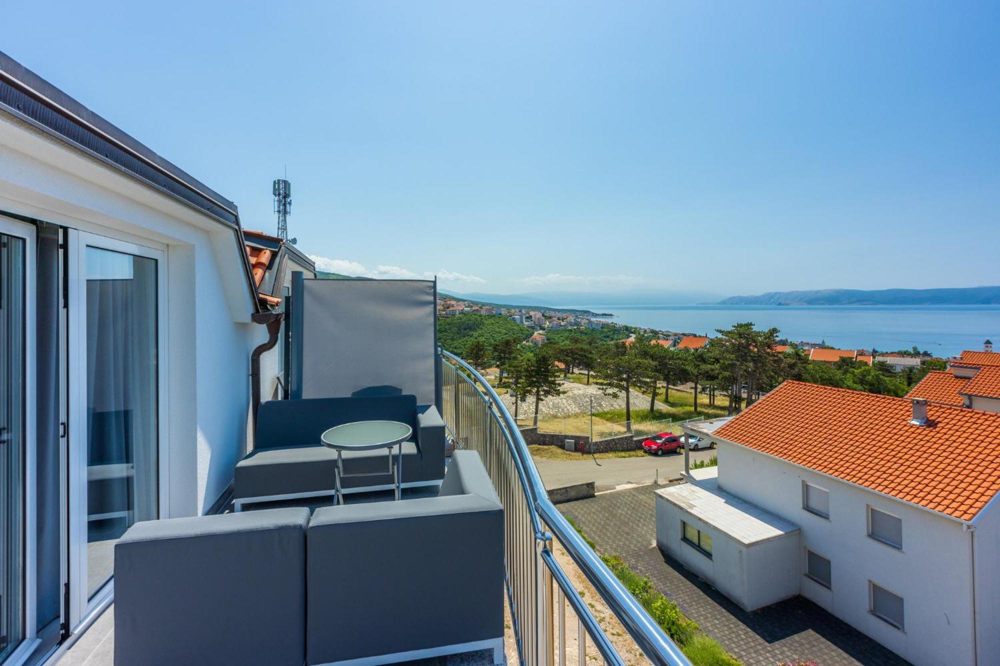 Apartments Sunshine E Crikvenica Ngoại thất bức ảnh